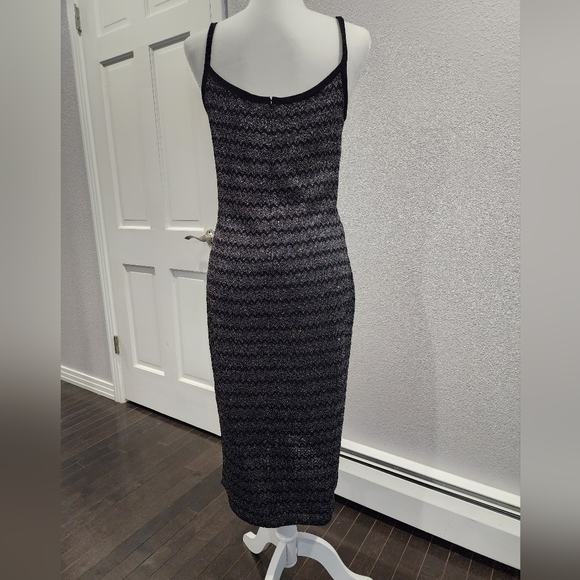 St John Black & Silver Dress suit sz 8 - Picture 4 of 11